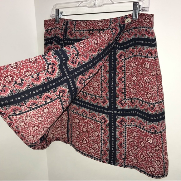 Lizsport wrap skirt, pretty Autumn colors in an ornate square pattern. - Picture 4 of 8